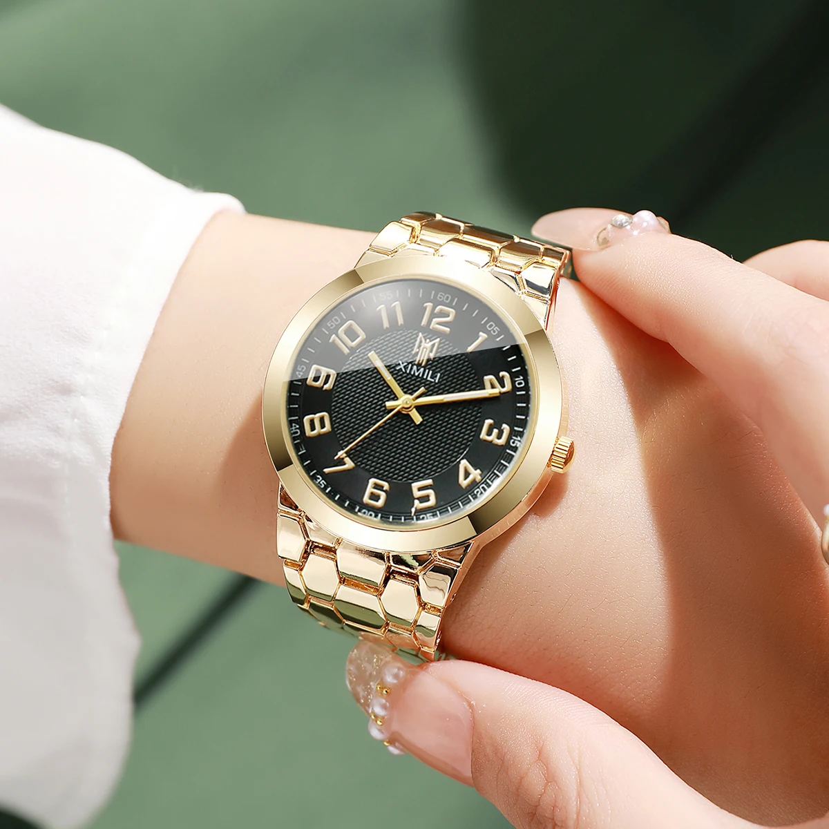 Роскошные женские наручные час – обзор и цена Luxury Watch Gold And Black