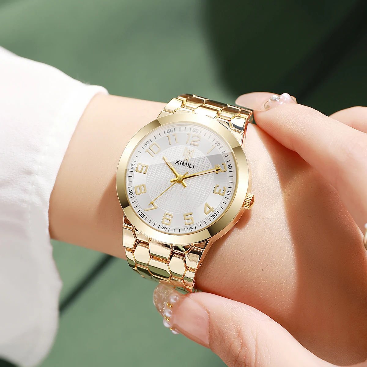Роскошные женские наручные час – обзор и цена Luxury Watch Gold And Black