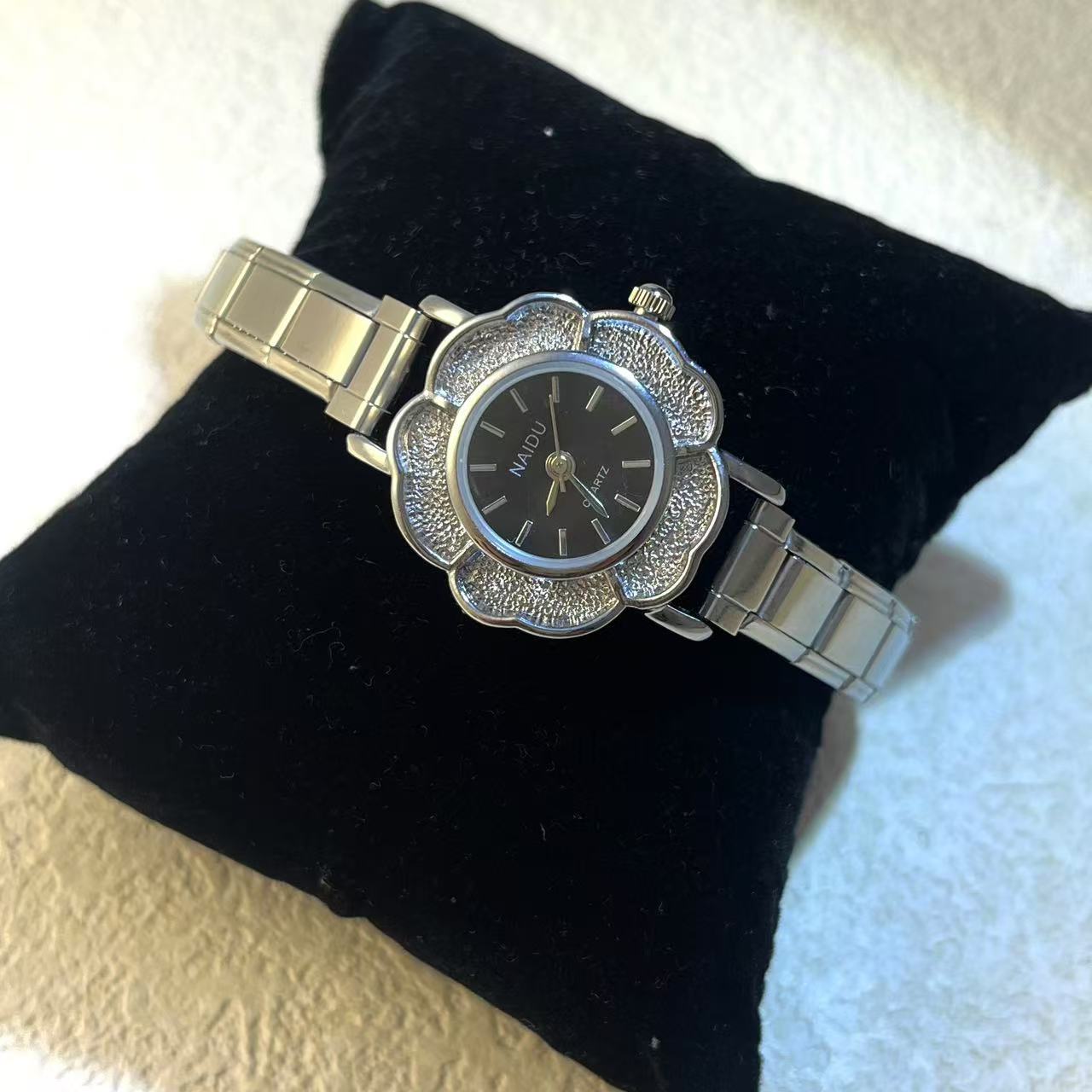 Женские кварцевые часы с инкру – обзор и цена Luxury Watch Gift For Her